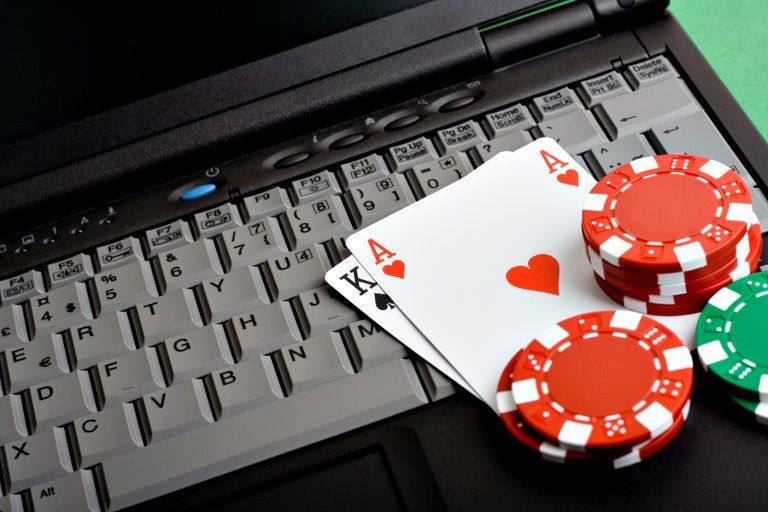 디파이(DeFi) 기반 카지노 프로젝트 토큰 이코노미 분석 포인트